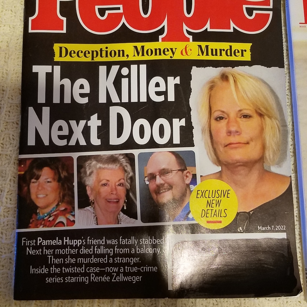 Two magazines 1 People Magazine March 2022 issue1 Elle Magazine March 202 - Picture 3 of 11